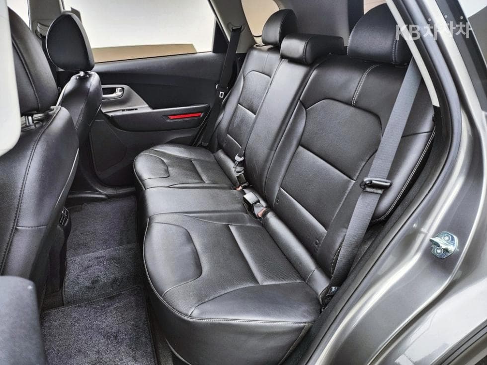 Киа Ниро PlusEV Air - 9