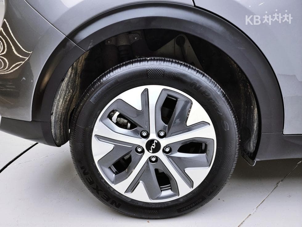 Киа Ниро PlusEV Air - 21