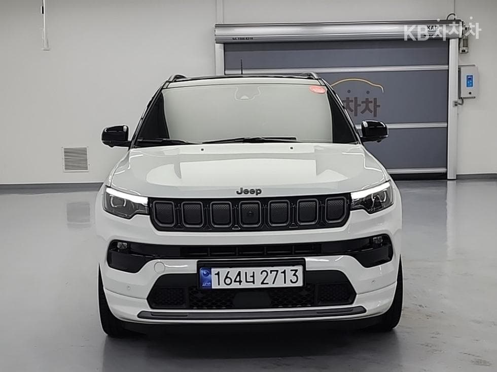 지프 올Нов 컴패스2.4 AWD S - 2