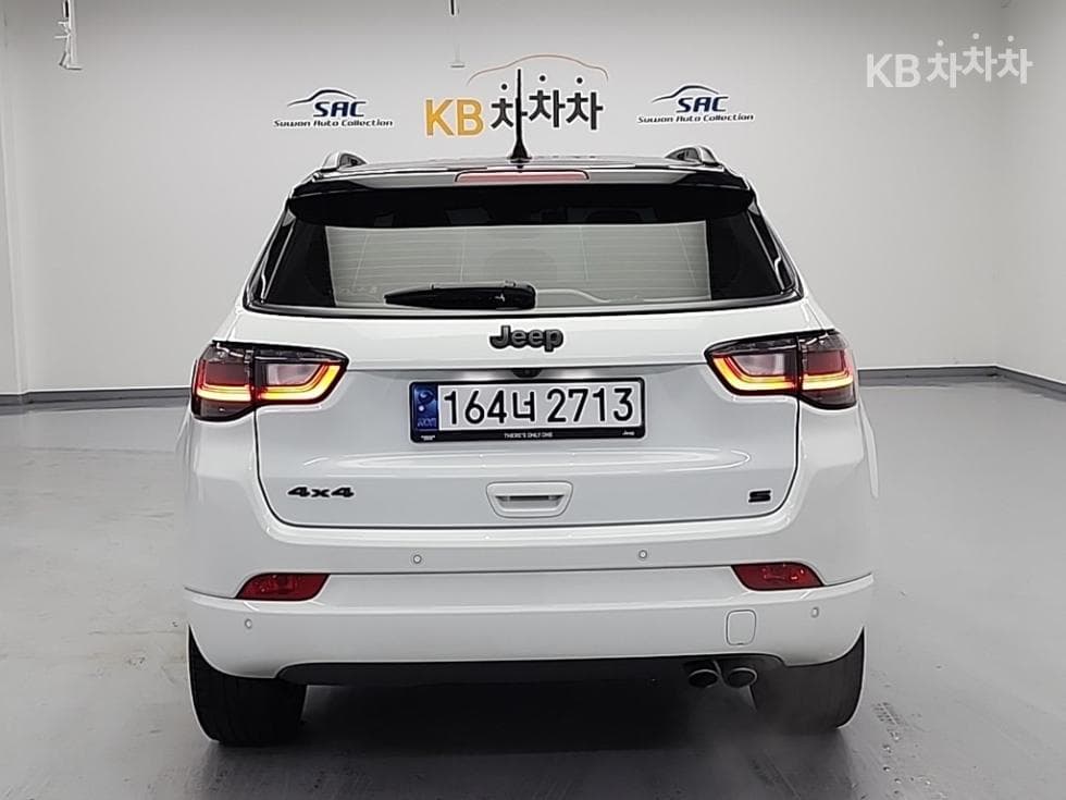 지프 올Нов 컴패스2.4 AWD S - 3