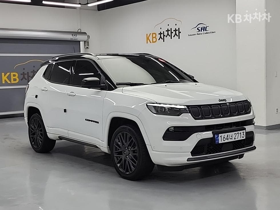지프 올Нов 컴패스2.4 AWD S - 4