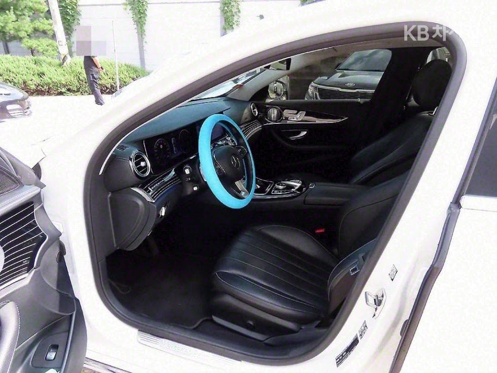 Mercedes-Benz E-Клас (W213)E400 4MATIC Exclusive - 5