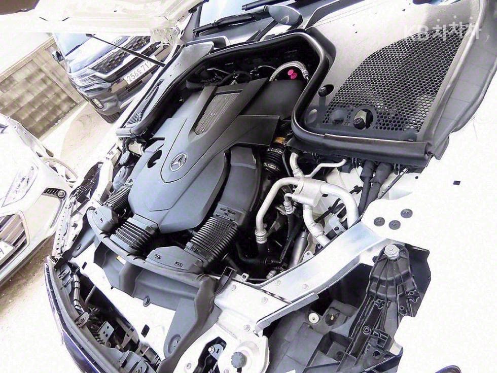 Mercedes-Benz E-Клас (W213)E400 4MATIC Exclusive - 19