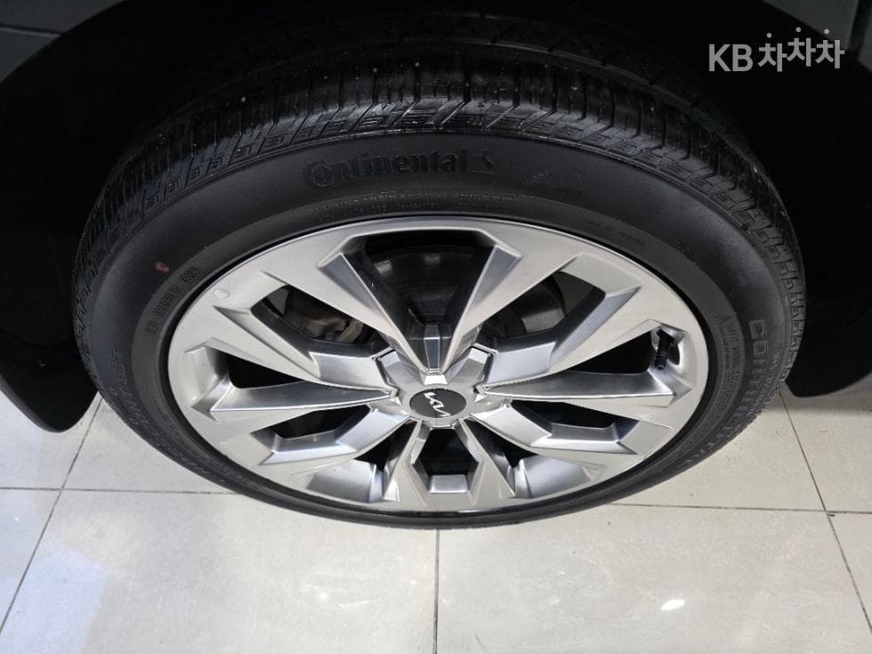 Kia The New (facelift) Sorento MQ42.5 T-GDI 2WD Prestige - 21