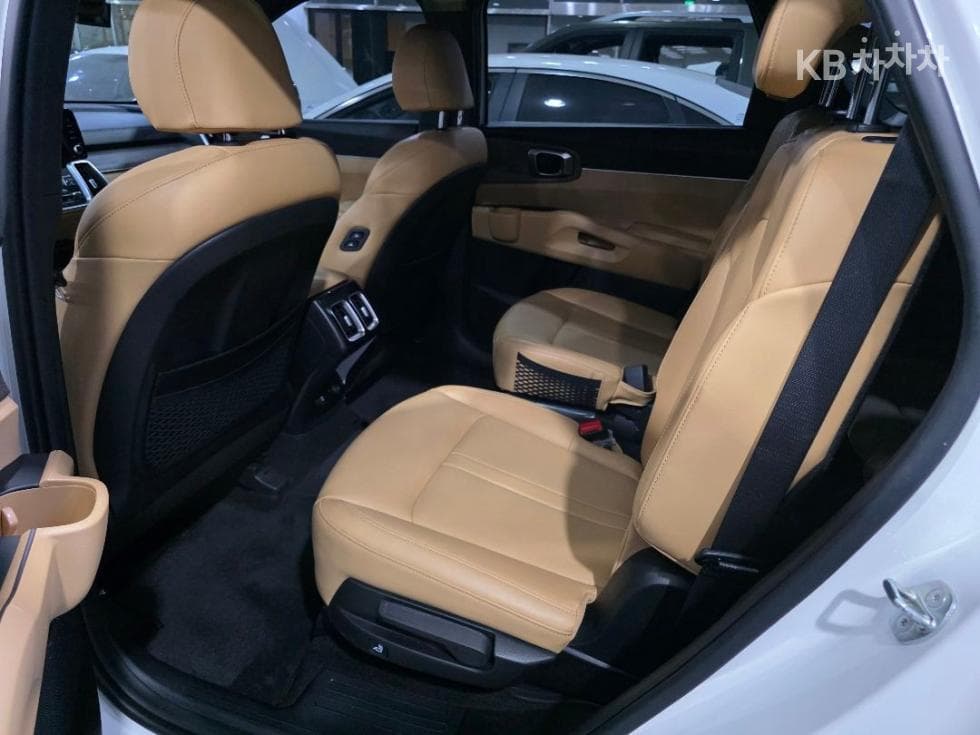 Kia The New (facelift) Sorento MQ42.5 T-GDI 2WD Prestige - 8