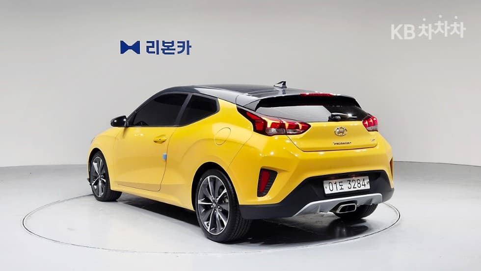 Хюндай Велестор(JS)1.4 Турбо Бензин Директ Инжекция Modern 코어 - 6