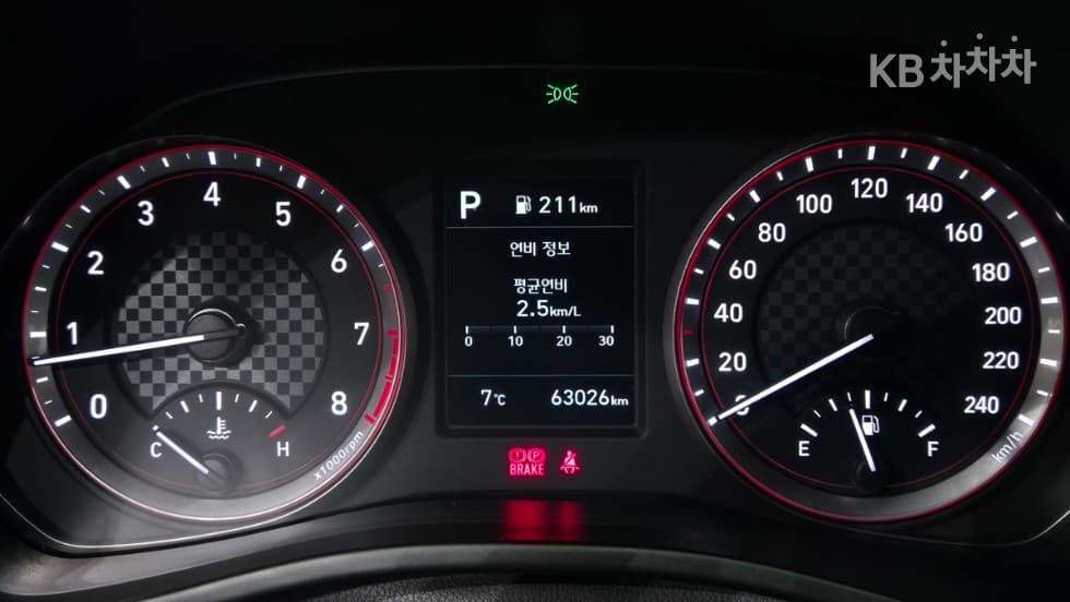 Хюндай Велестор(JS)1.4 Турбо Бензин Директ Инжекция Modern 코어 - 13