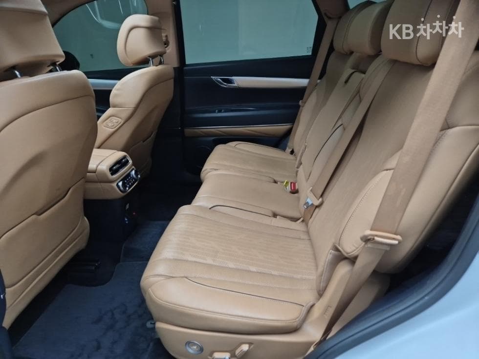 Genesis GV803.0 Diesel AWD - 12