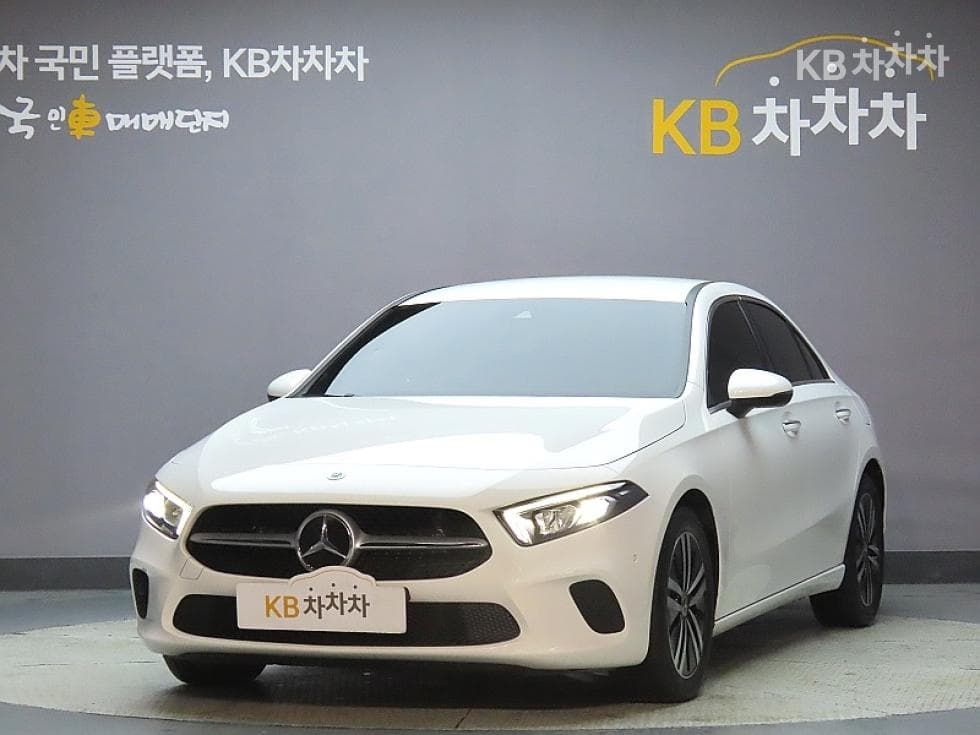 Mercedes-Benz A클래스(W177) A220 Sedan - - Image 1