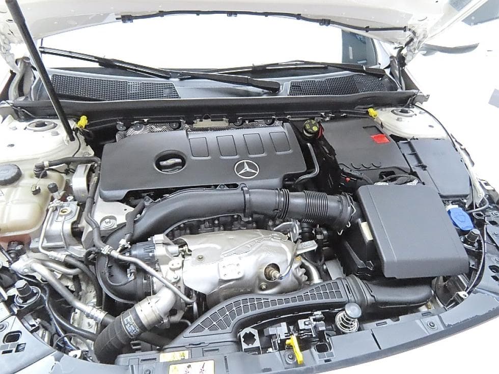 Mercedes-Benz A클래스(W177)A220 Sedan - - 7