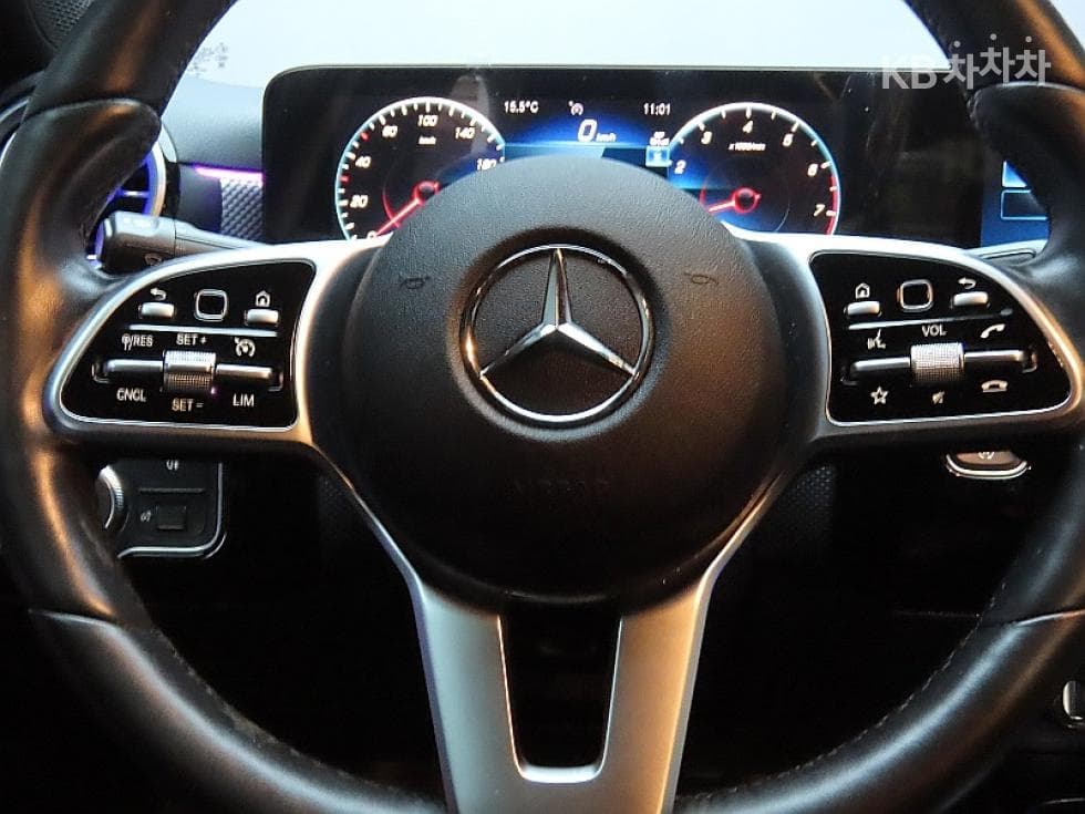 Mercedes-Benz A클래스(W177)A220 Sedan - - 18