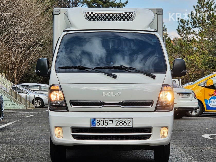 Киа The New (фейслифт) Бонго 3 (лек) LPG 냉동Товарна надстройка차 1 тон Стандартен Королевска кабина Удължено междуосие GL - Image 1
