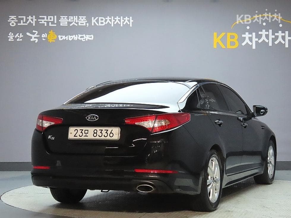 Kia K5Gasoline 2.0 Prestige - 2