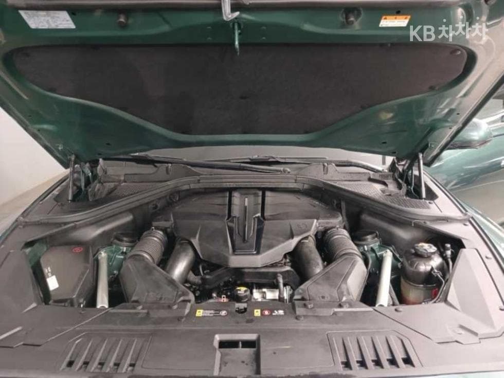 Genesis GV803.5 Turbo Gasoline AWD - 19