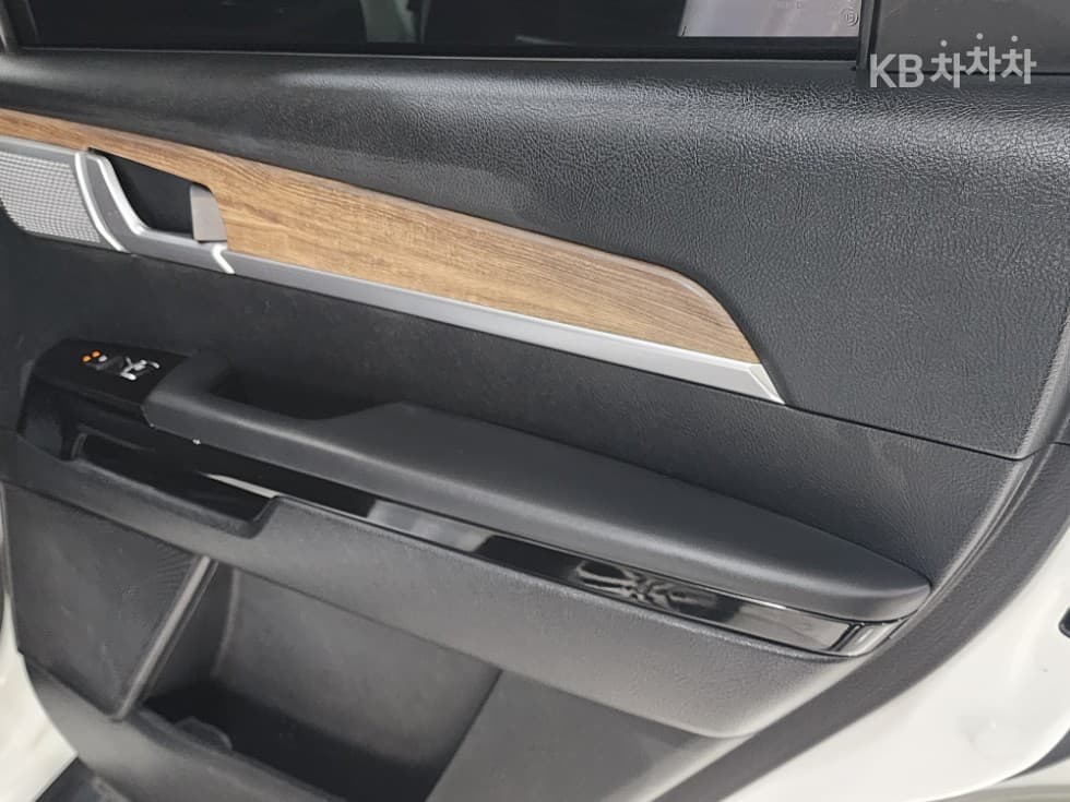 Киа Mohave 더마스터3.0 Дизел 4x4 플래티넘 - 26