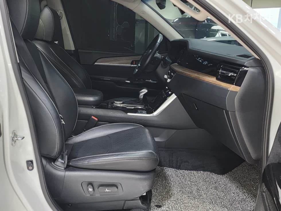 Киа Mohave 더마스터3.0 Дизел 4x4 플래티넘 - 20