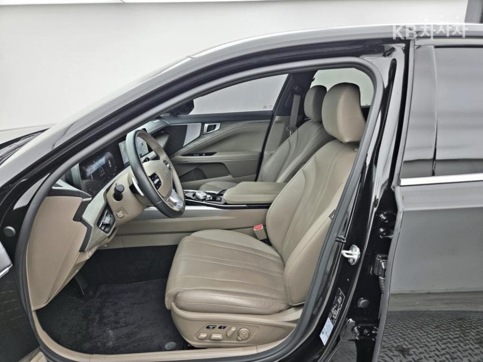 Kia K82.5L gasoline Noblesse - 17