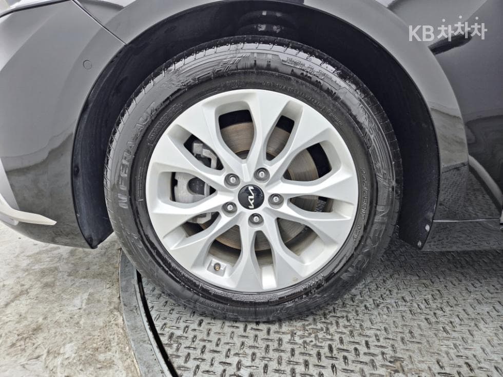 Kia K82.5L gasoline Noblesse - 23