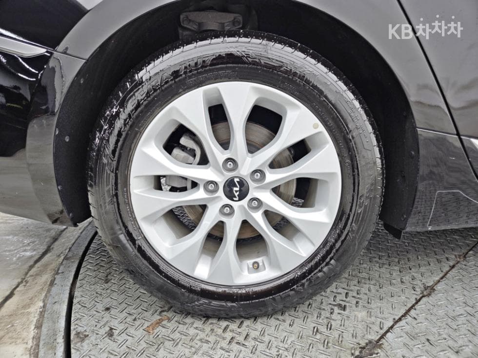 Kia K82.5L gasoline Noblesse - 26