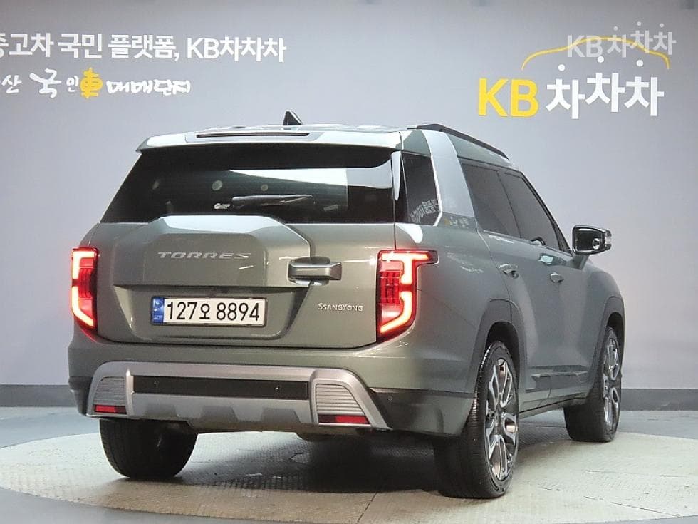 KG Mobility 토레스(J100)1.5 GDI Turbo T7 - 2