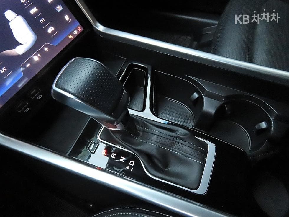 KG Mobility 토레스(J100)1.5 GDI Turbo T7 - 9