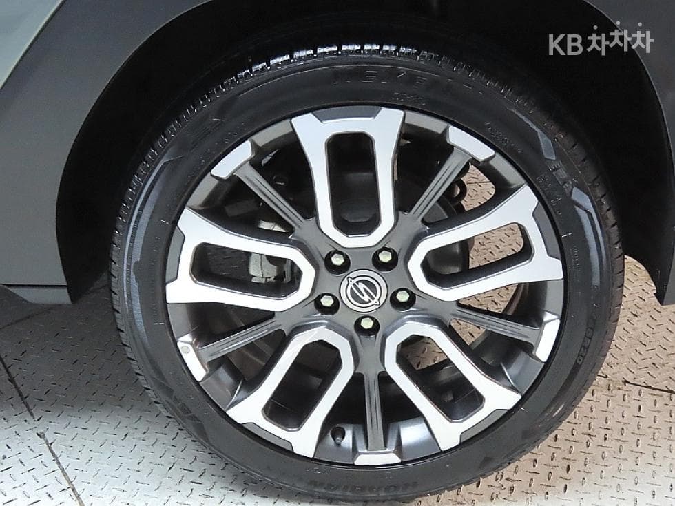 KG Mobility 토레스(J100)1.5 GDI Turbo T7 - 20