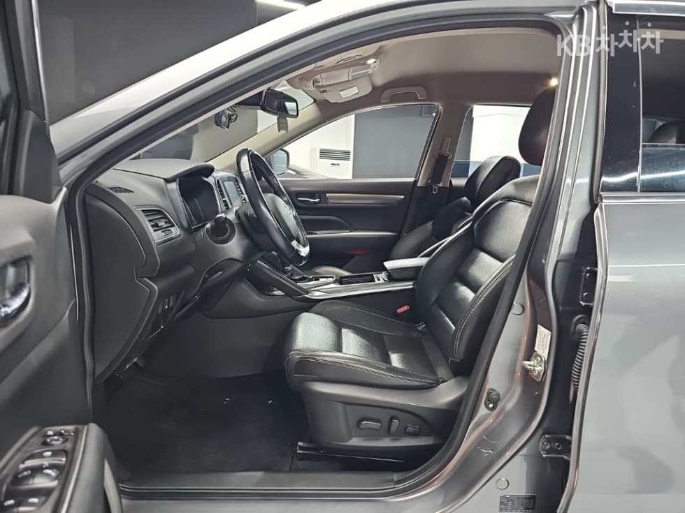 Renault Korea QM6Gasoline 2.0 2WD RE Standard - 9
