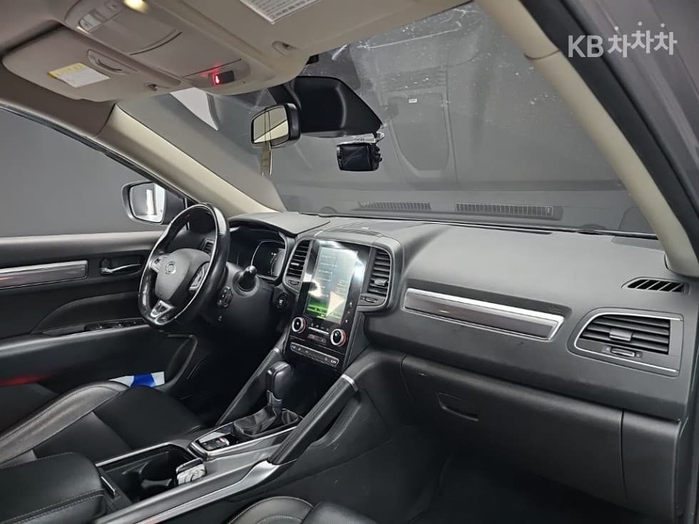 Renault Korea QM6Gasoline 2.0 2WD RE Standard - 24