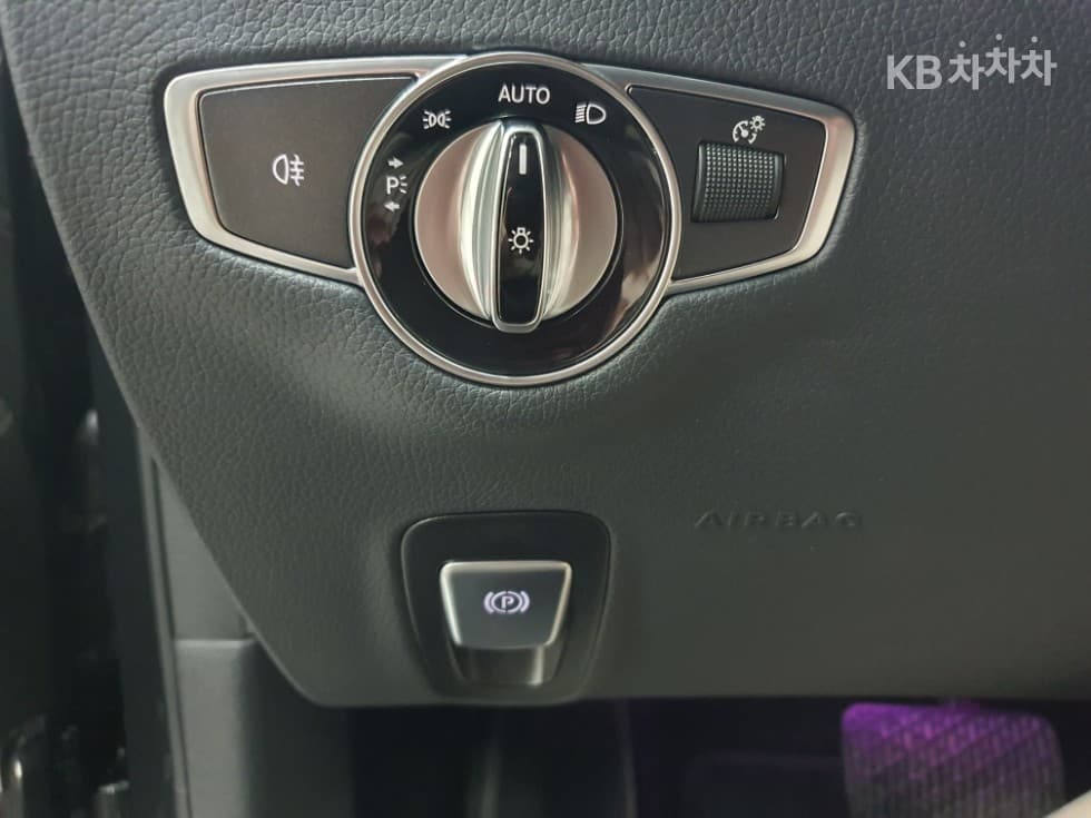 Mercedes-Benz E-Клас (W213)E250 Avantgarde - 12