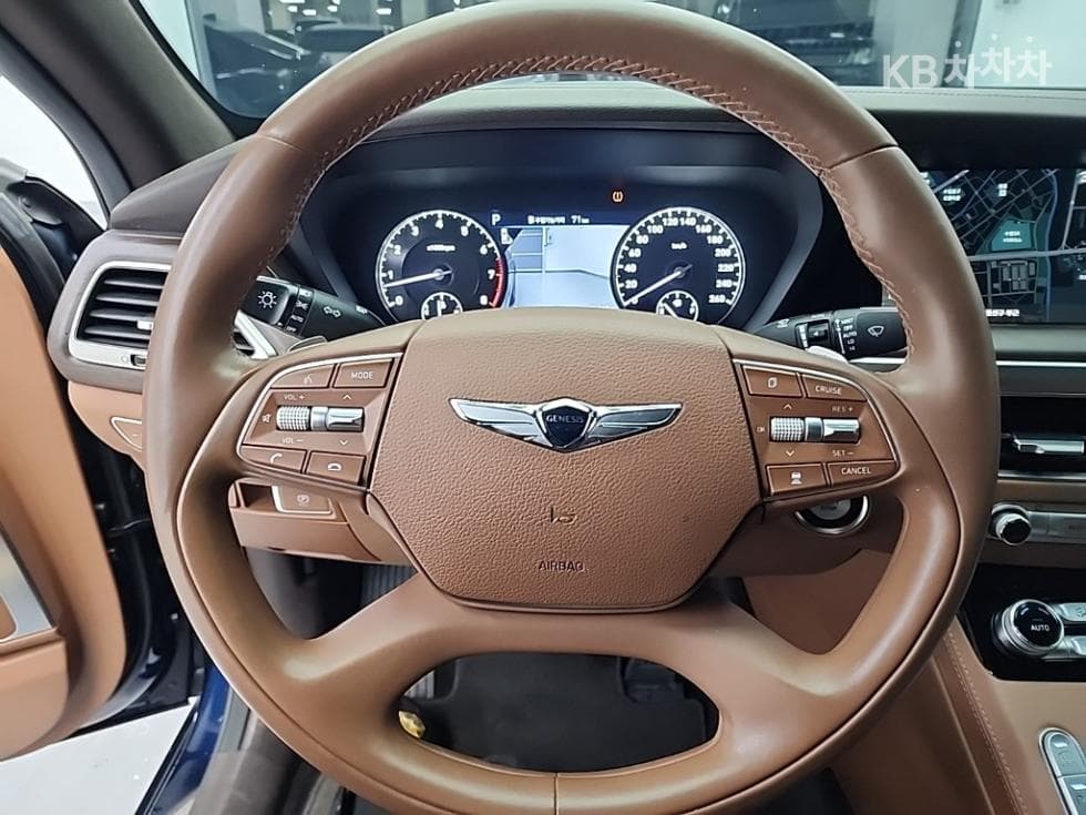 Genesis G903.8 GDi AWD Luxury - 9