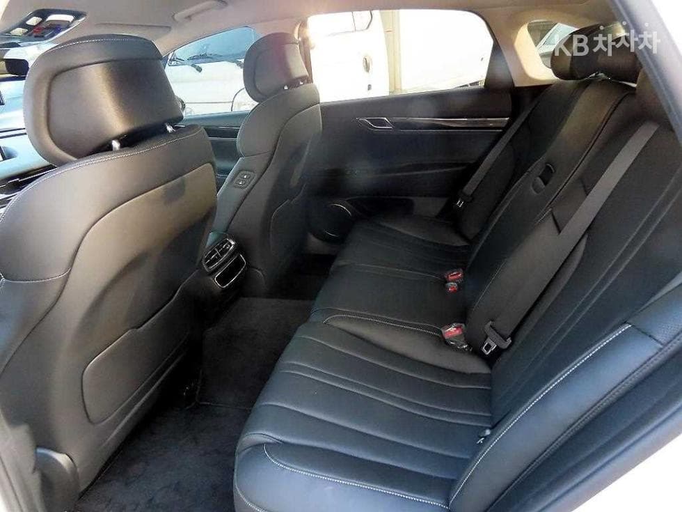 Genesis G80(RG3)2.5 Turbo Gasoline Direct Injection 2WD - 6