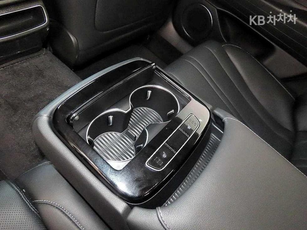 Genesis G80(RG3)2.5 Turbo Gasoline Direct Injection 2WD - 17