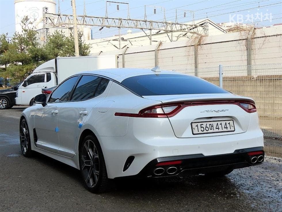 Киа Stinger2.0 Турбо 2WD 플래티넘 - 3