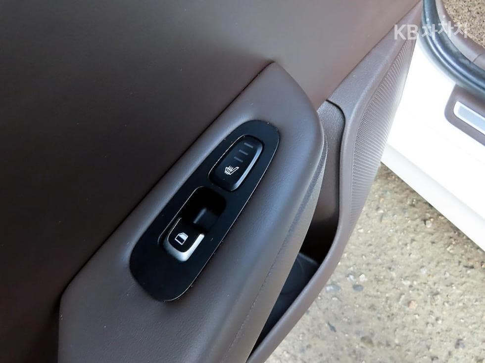 Киа Stinger2.0 Турбо 2WD 플래티넘 - 16