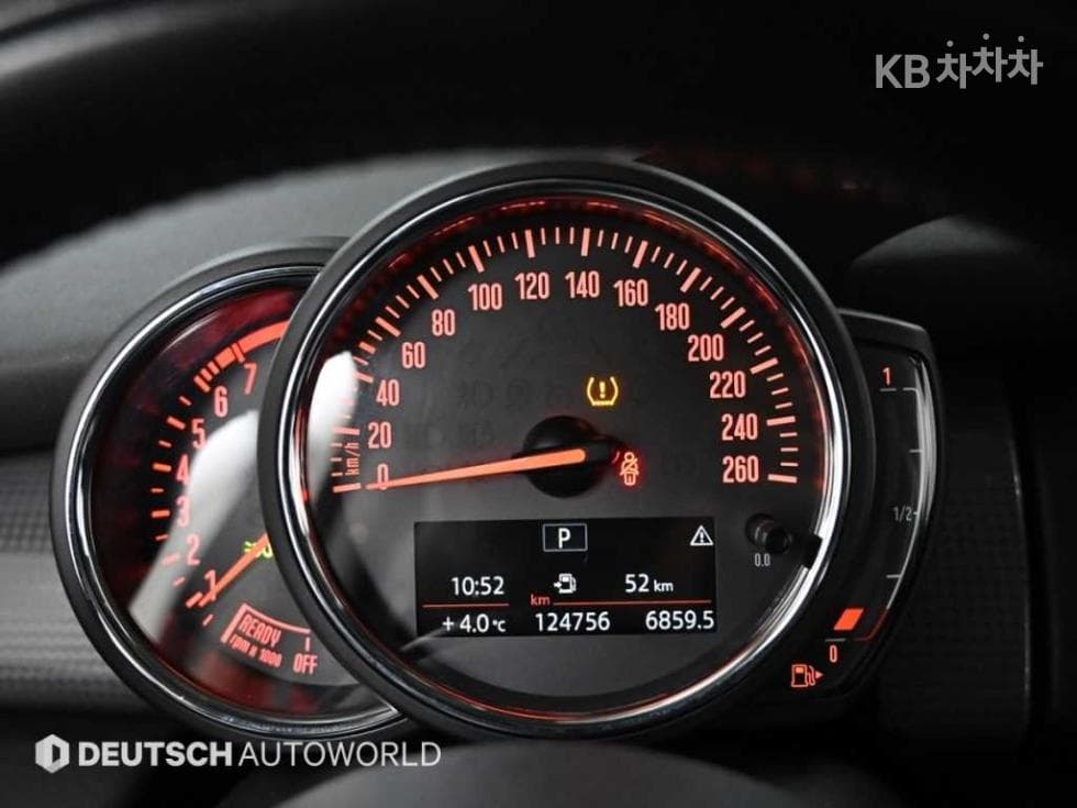 Мини Cooper1.6 SE - 8