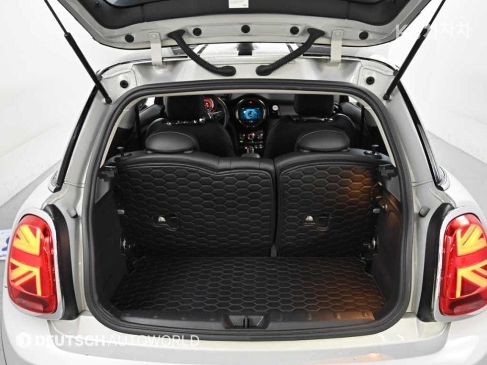 Мини Cooper1.6 SE - 20