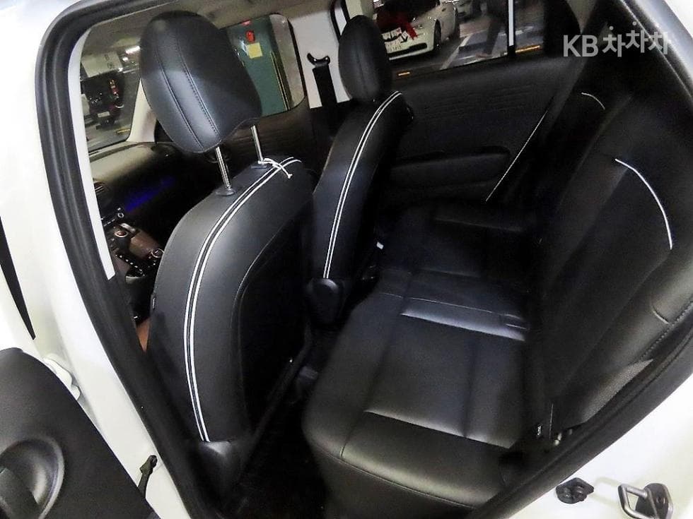 Хюндай Каспър1.0 Турбо Бензин Modern - 7