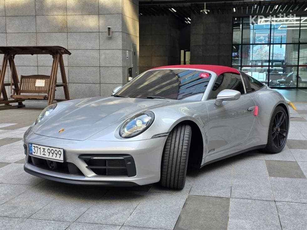 Porsche 911(992) Targa 4 GTS - Image 1