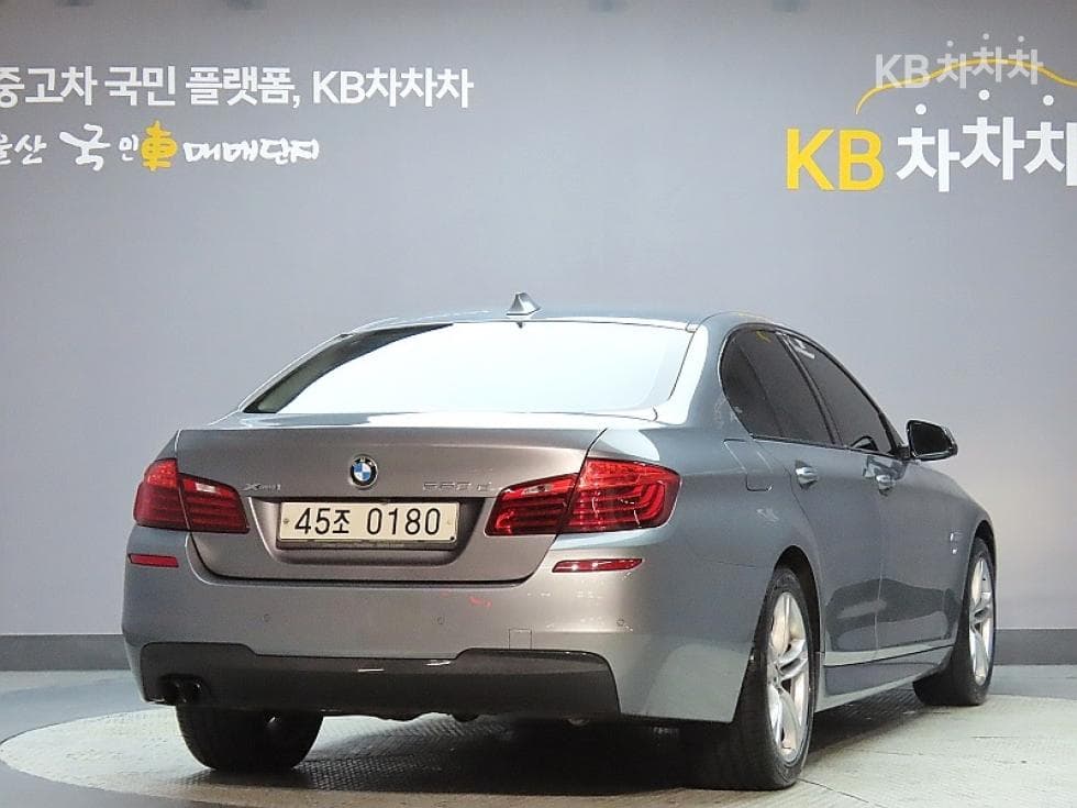 BMW Нов5 Серия520d M Air로Динамичен F10 - 2
