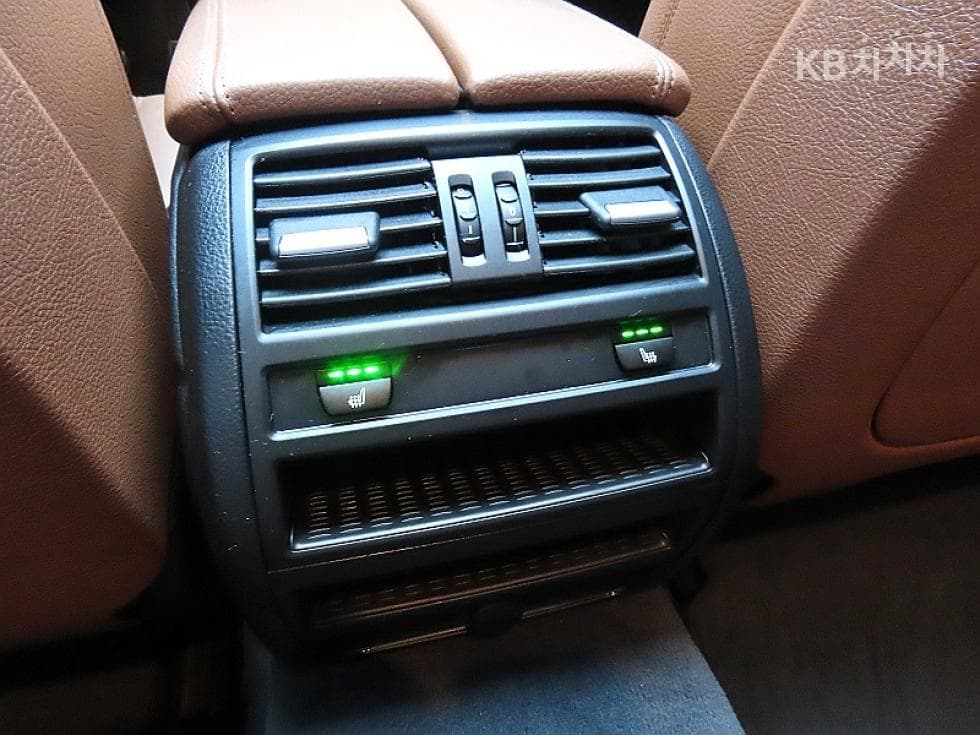 BMW Нов5 Серия520d M Air로Динамичен F10 - 18