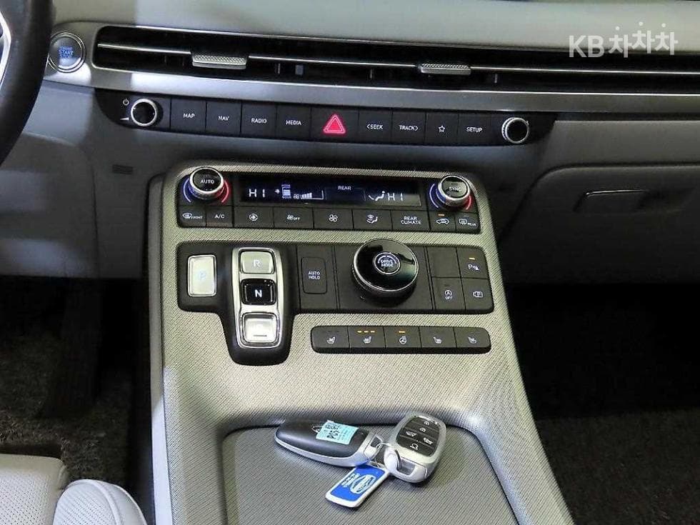 Хюндай The New (фейслифт) Palisade2.2 Дизел 2WD Le Blanc - 12