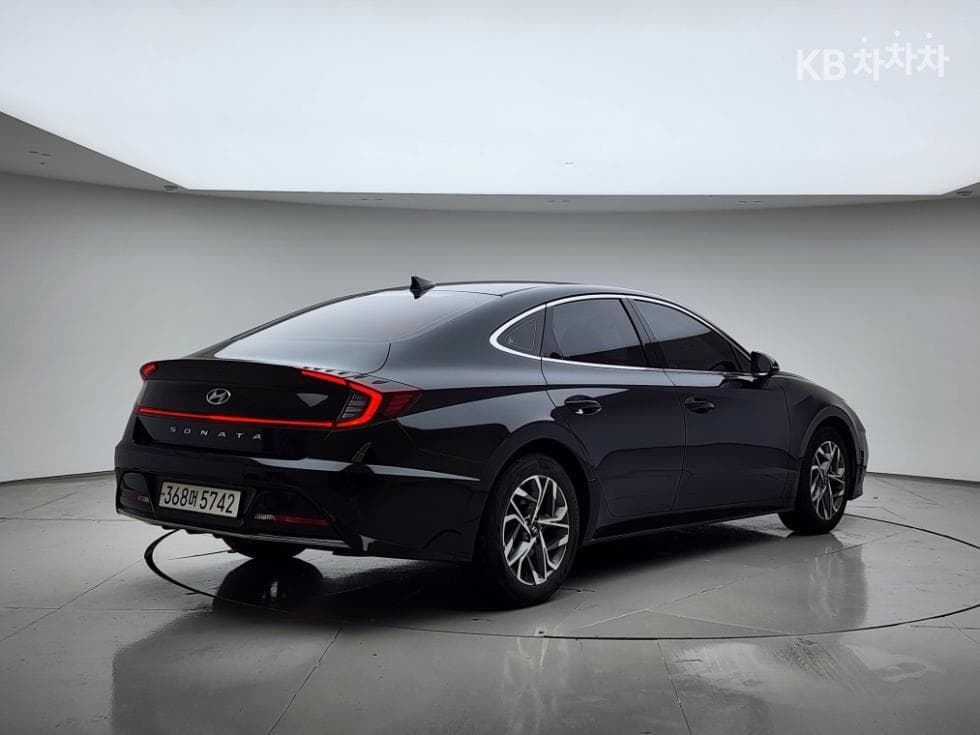 Хюндай Соната (DN8)2.0 Premium Plus - 3