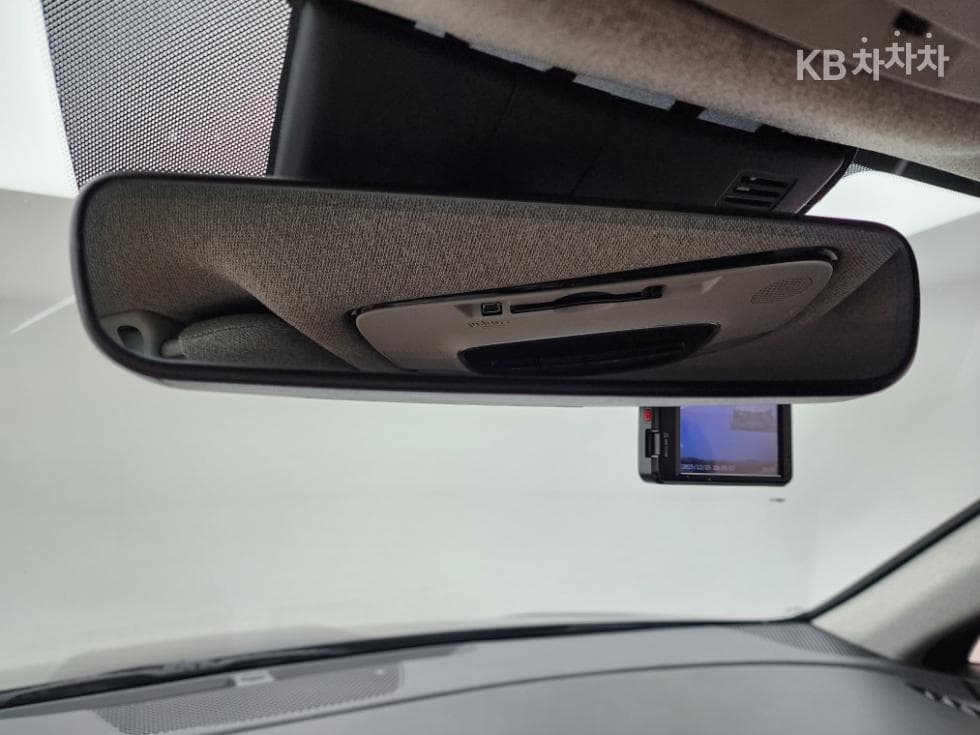 Хюндай Соната (DN8)2.0 Premium Plus - 11