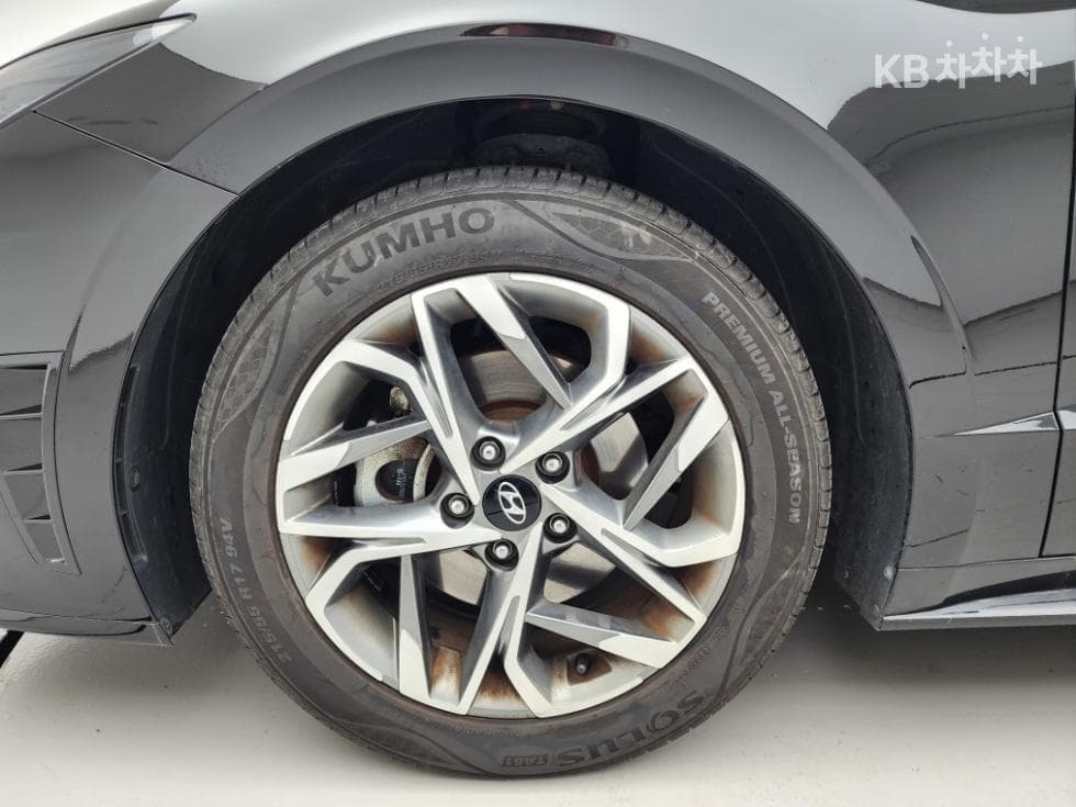 Хюндай Соната (DN8)2.0 Premium Plus - 23