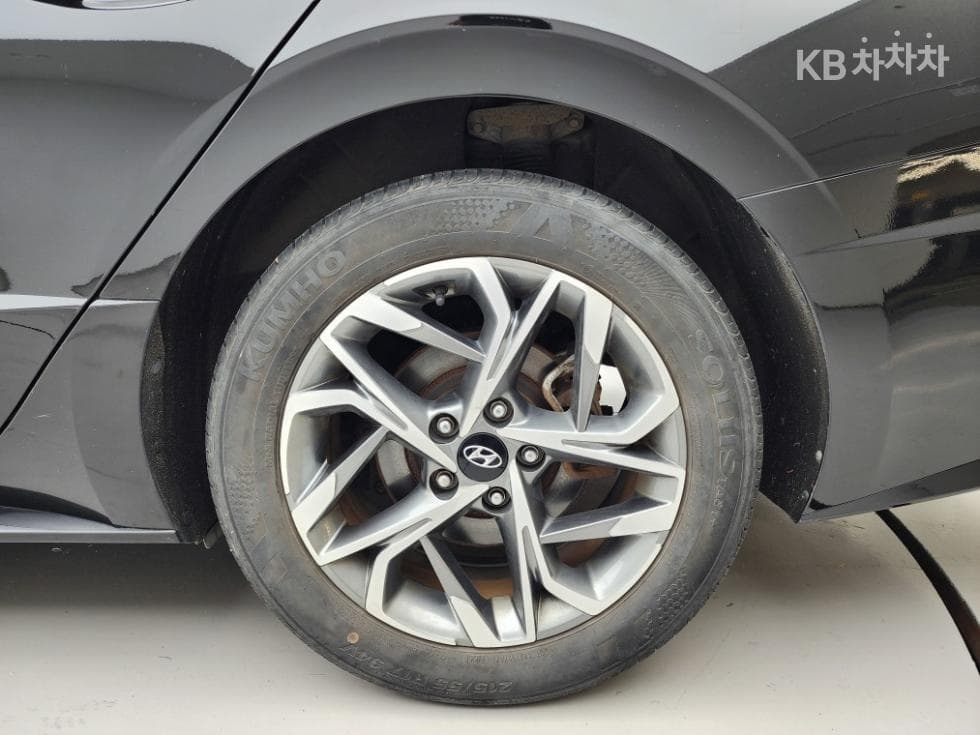 Хюндай Соната (DN8)2.0 Premium Plus - 24