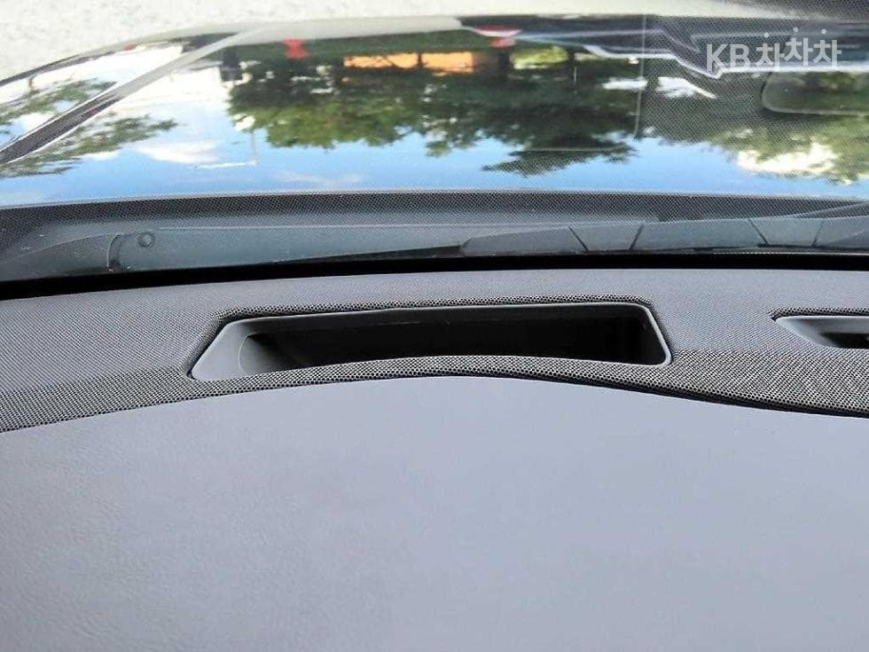 캐딜락 ESCALADE(4-то поколение)6.2 V8 - 10