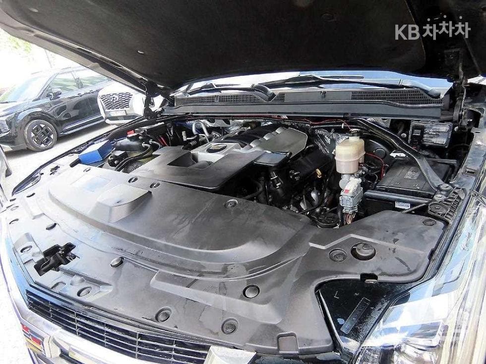 캐딜락 ESCALADE(4-то поколение)6.2 V8 - 19