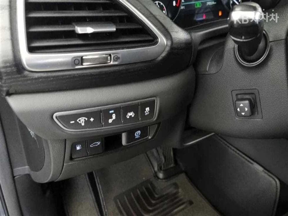 Дженезис EQ9003.3 T-GDI AWD Премиум Люкс - 16