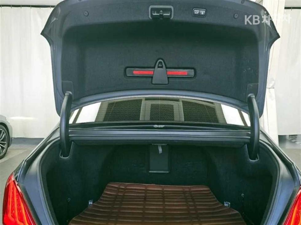 Дженезис EQ9003.3 T-GDI AWD Премиум Люкс - 20