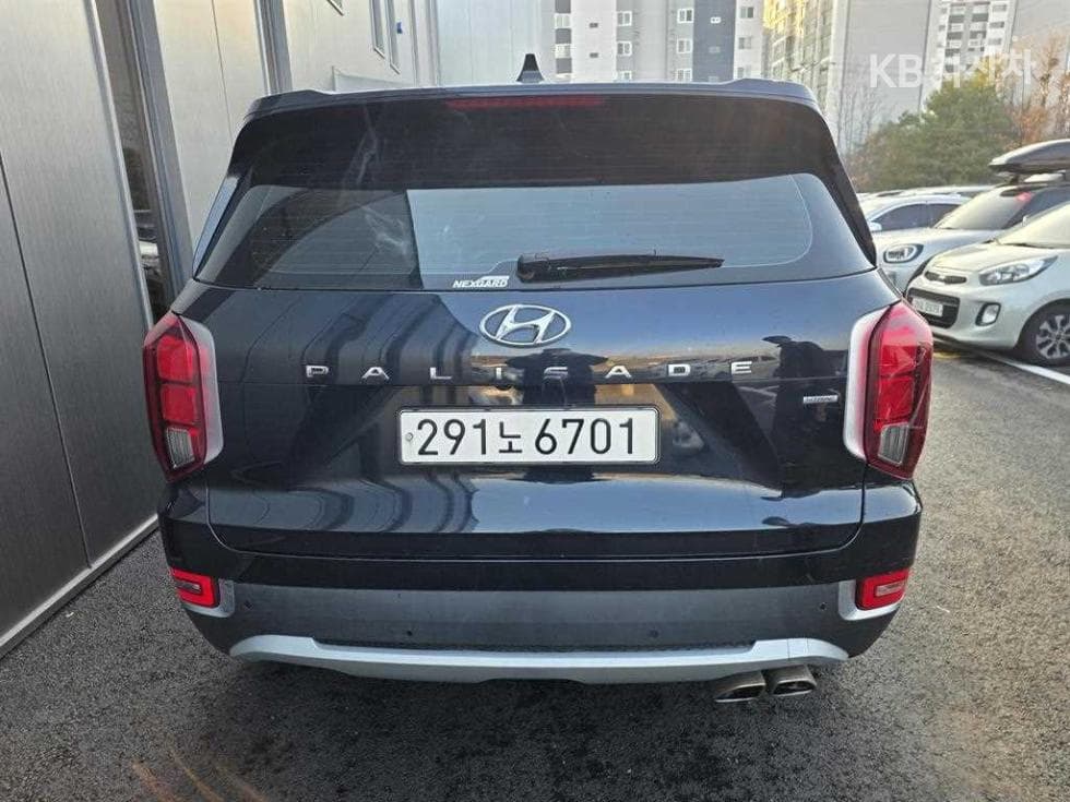 Hyundai Palisade2.2 Diesel 7-seater (Limousine) AWD Prestige - 3